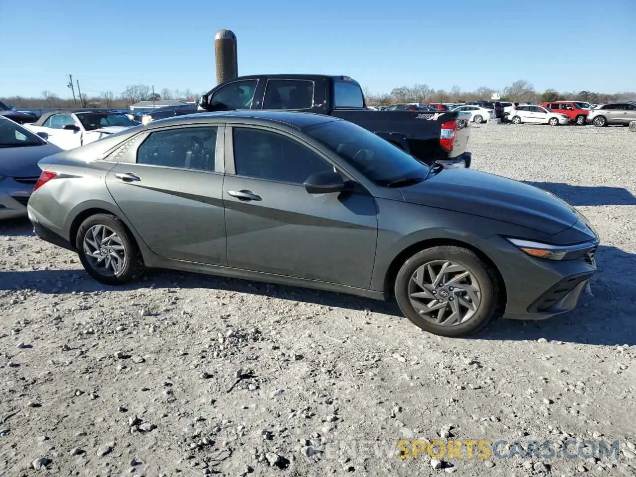 4 Photograph of a damaged car KMHLM4DG1RU691587 HYUNDAI ELANTRA 2024