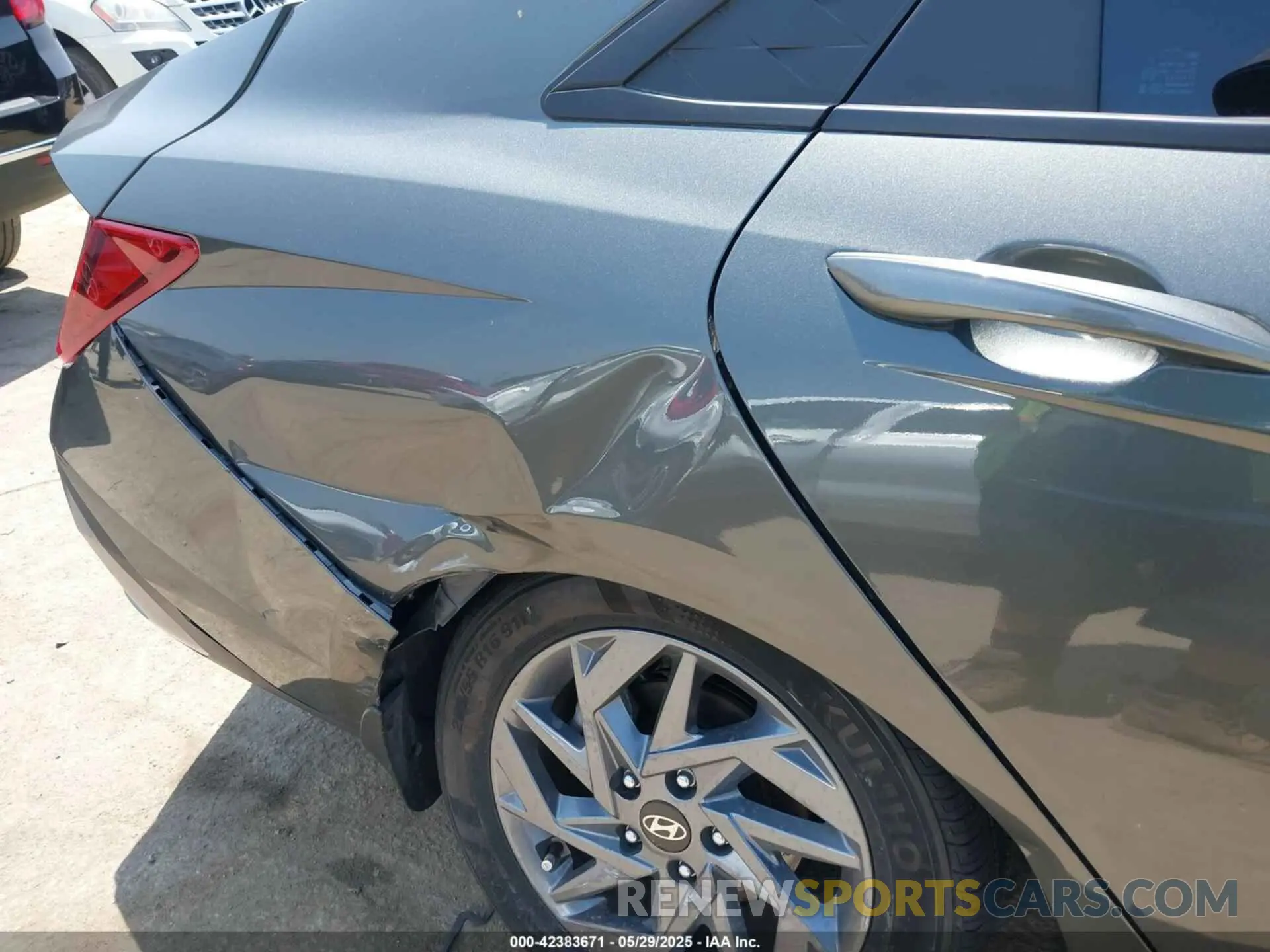 6 Фотография поврежденного автомобиля KMHLM4DG1RU741159 HYUNDAI ELANTRA 2024