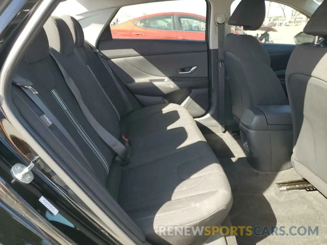 10 Photograph of a damaged car KMHLM4DG1RU800825 HYUNDAI ELANTRA 2024