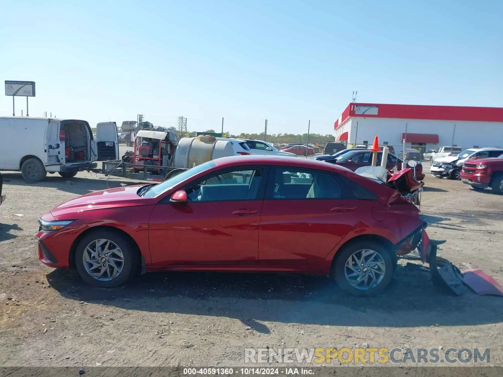 14 Фотография поврежденного автомобиля KMHLM4DG1RU850950 HYUNDAI ELANTRA 2024