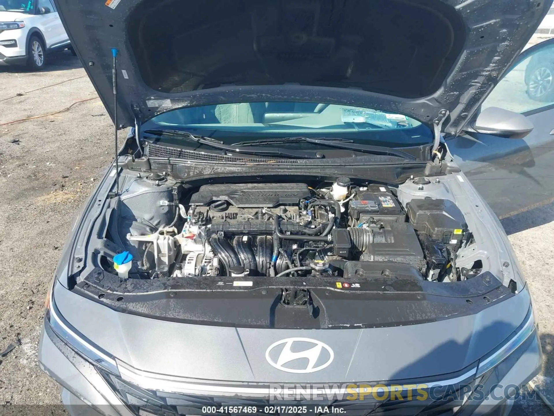 10 Фотография поврежденного автомобиля KMHLM4DG2RU735841 HYUNDAI ELANTRA 2024