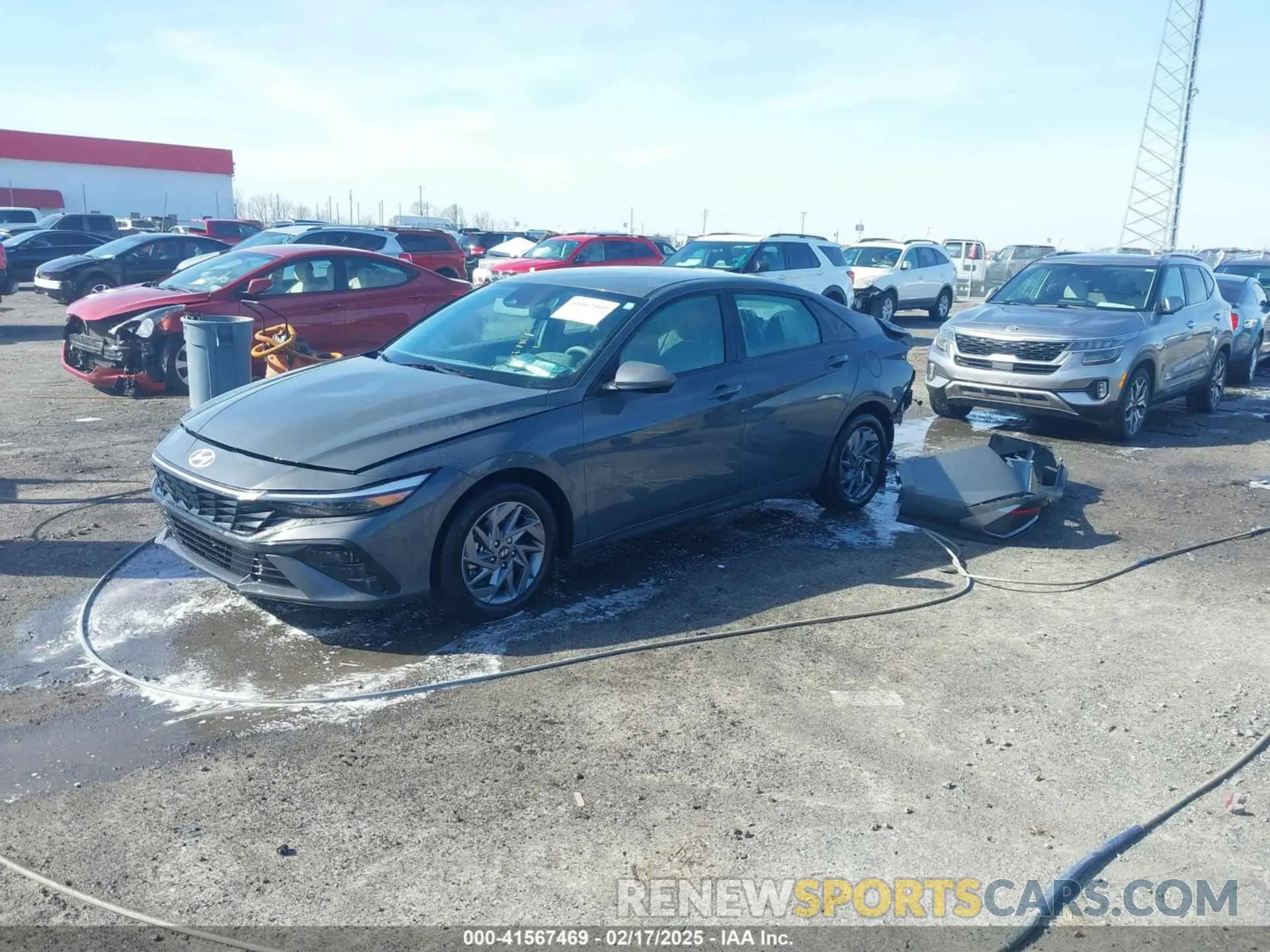 2 Фотография поврежденного автомобиля KMHLM4DG2RU735841 HYUNDAI ELANTRA 2024