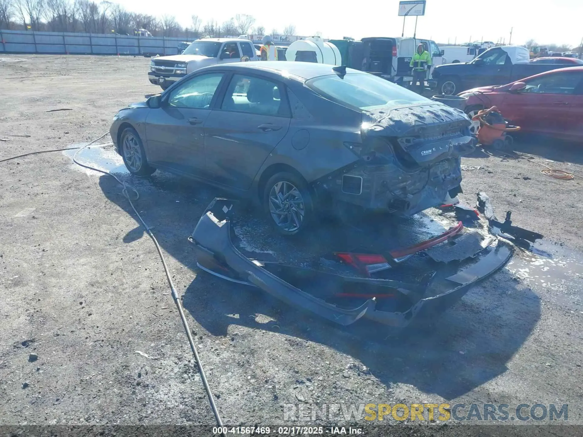 3 Фотография поврежденного автомобиля KMHLM4DG2RU735841 HYUNDAI ELANTRA 2024