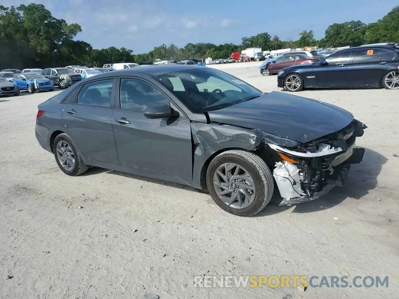 4 Фотография поврежденного автомобиля KMHLM4DG2RU747701 HYUNDAI ELANTRA 2024
