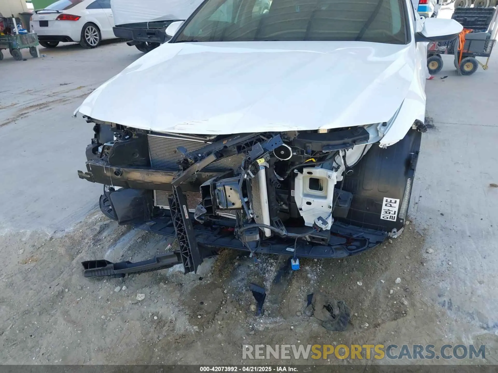 6 Фотография поврежденного автомобиля KMHLM4DG3RU637174 HYUNDAI ELANTRA 2024