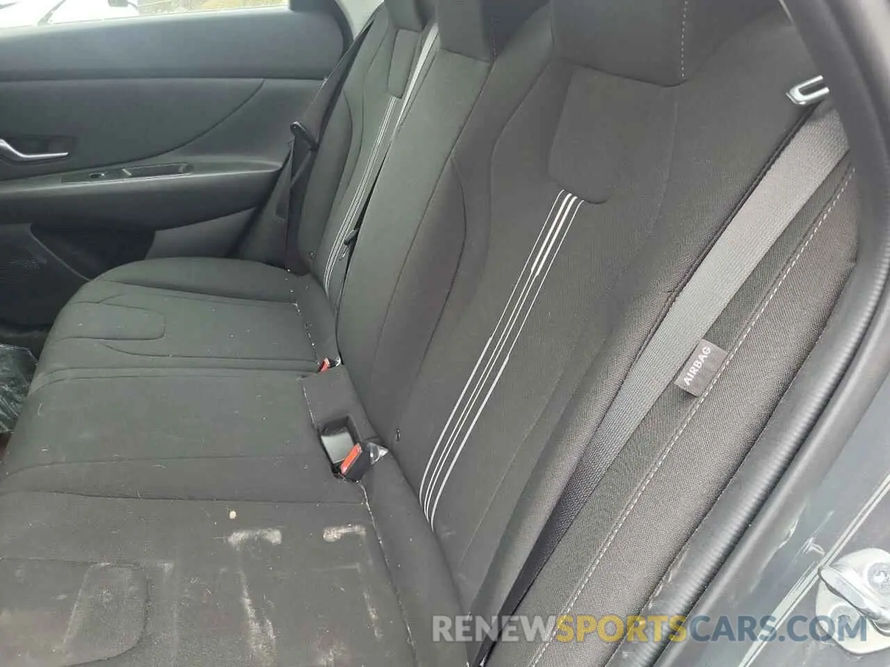 10 Photograph of a damaged car KMHLM4DG3RU696533 HYUNDAI ELANTRA 2024