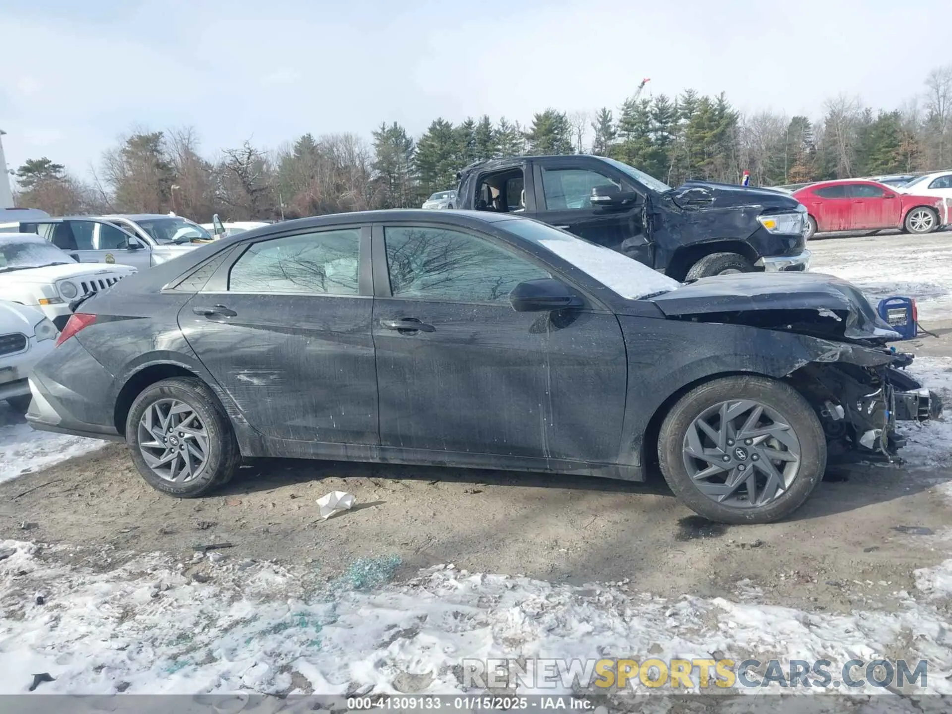 13 Photograph of a damaged car KMHLM4DG3RU727957 HYUNDAI ELANTRA 2024