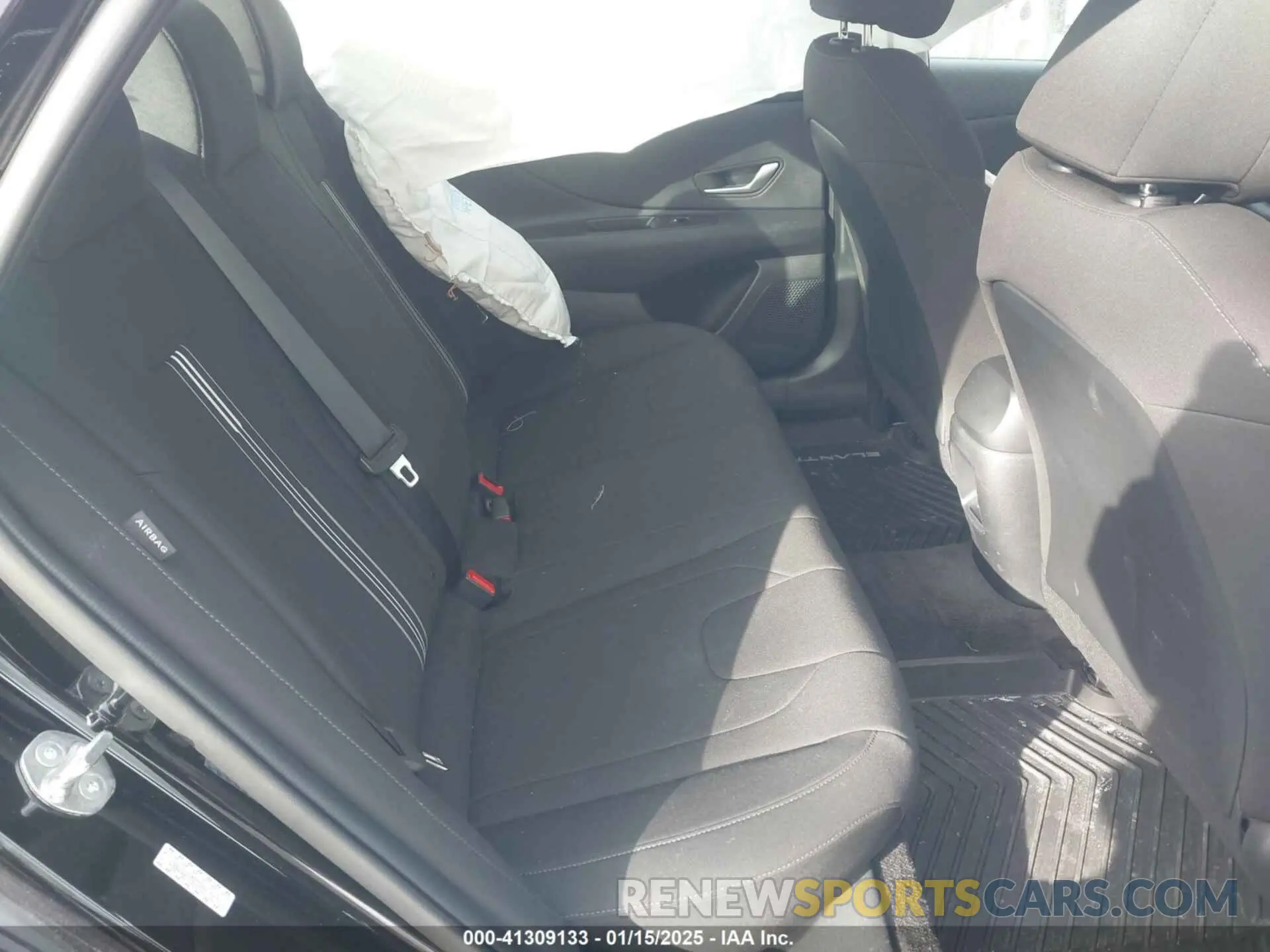 8 Photograph of a damaged car KMHLM4DG3RU727957 HYUNDAI ELANTRA 2024