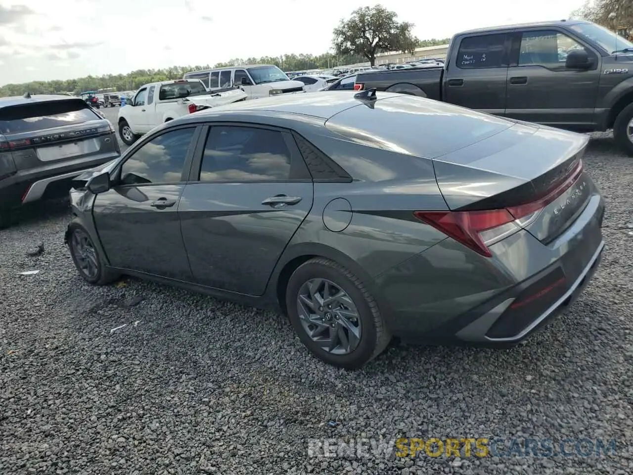 2 Фотография поврежденного автомобиля KMHLM4DG3RU733337 HYUNDAI ELANTRA 2024