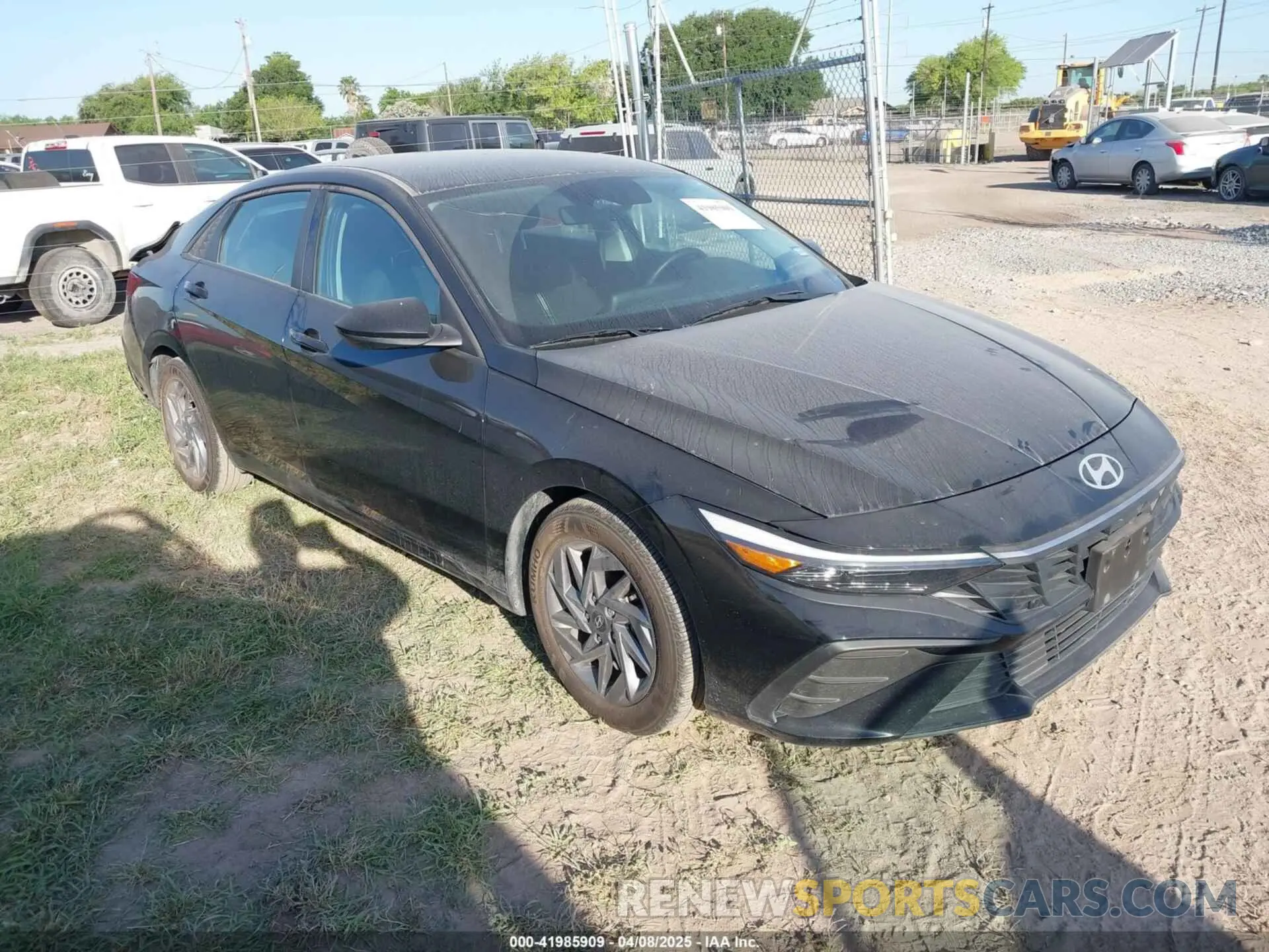 1 Фотография поврежденного автомобиля KMHLM4DG3RU751126 HYUNDAI ELANTRA 2024
