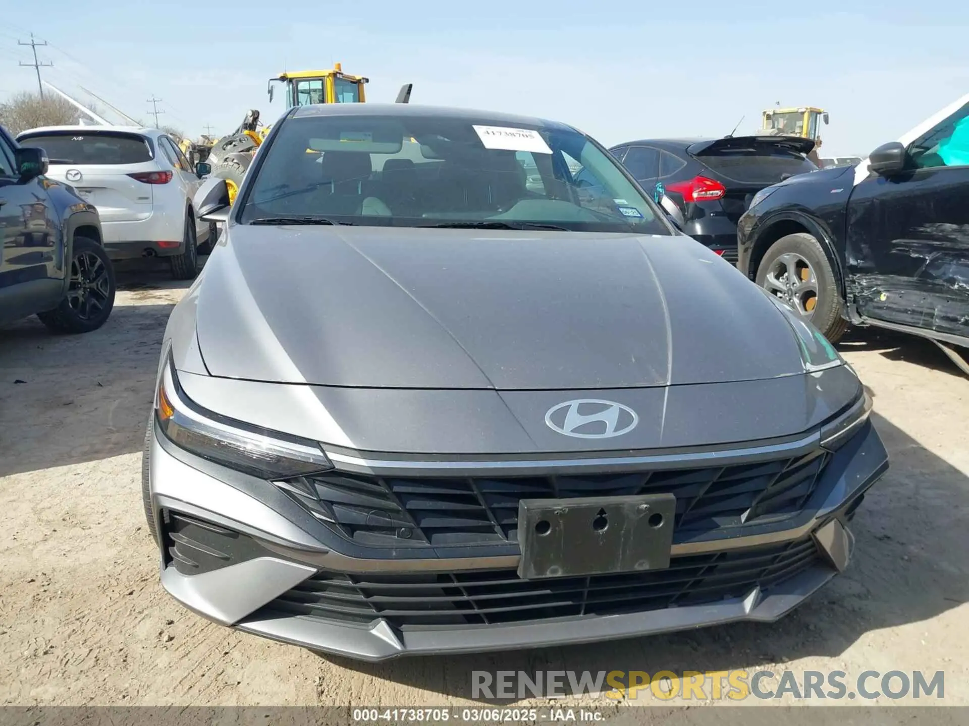 12 Фотография поврежденного автомобиля KMHLM4DG3RU810417 HYUNDAI ELANTRA 2024