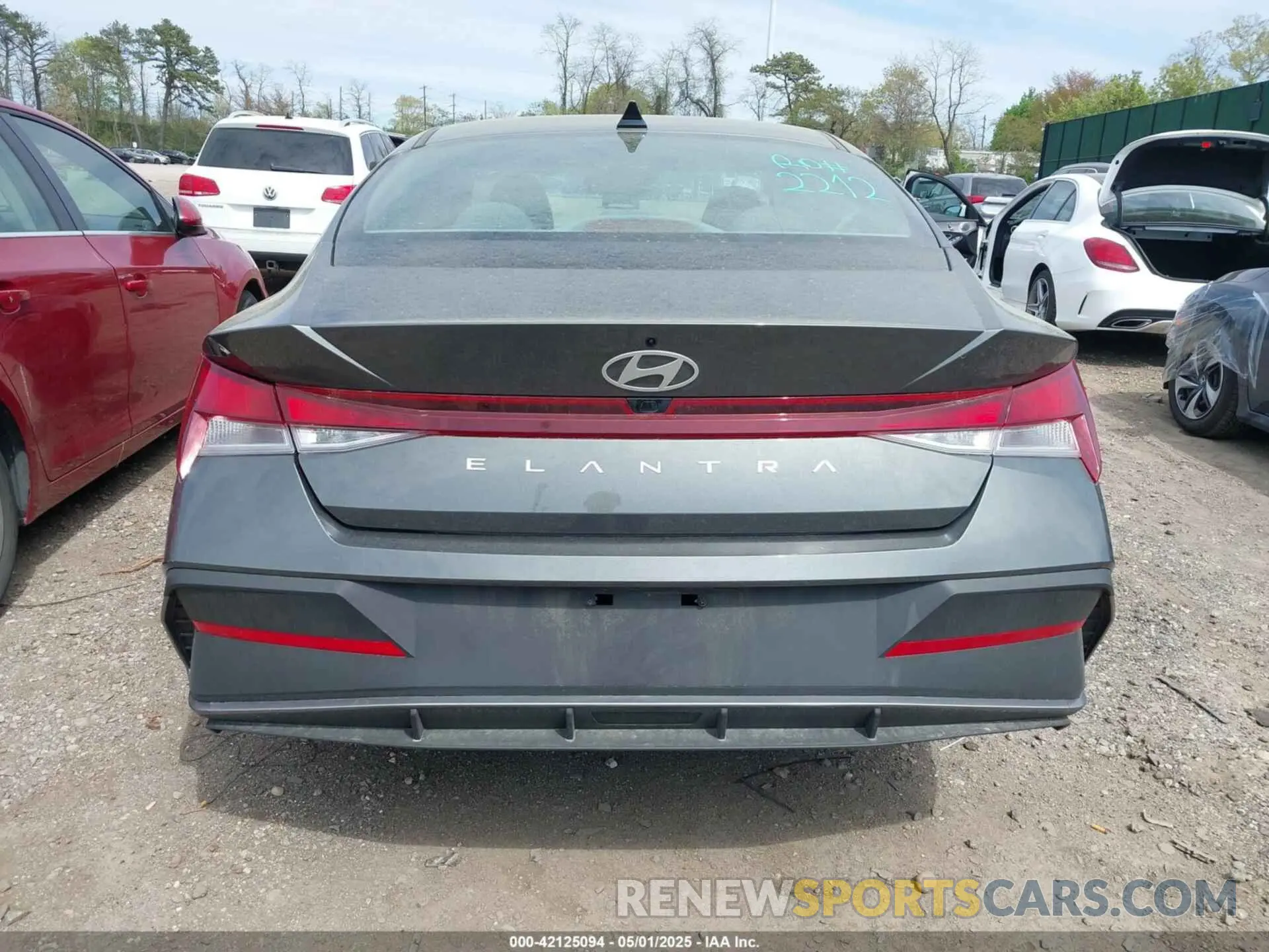 16 Фотография поврежденного автомобиля KMHLM4DG3RU812894 HYUNDAI ELANTRA 2024