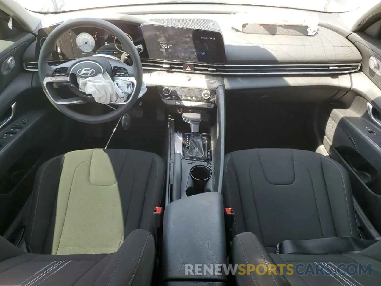 8 Photograph of a damaged car KMHLM4DG3RU813060 HYUNDAI ELANTRA 2024
