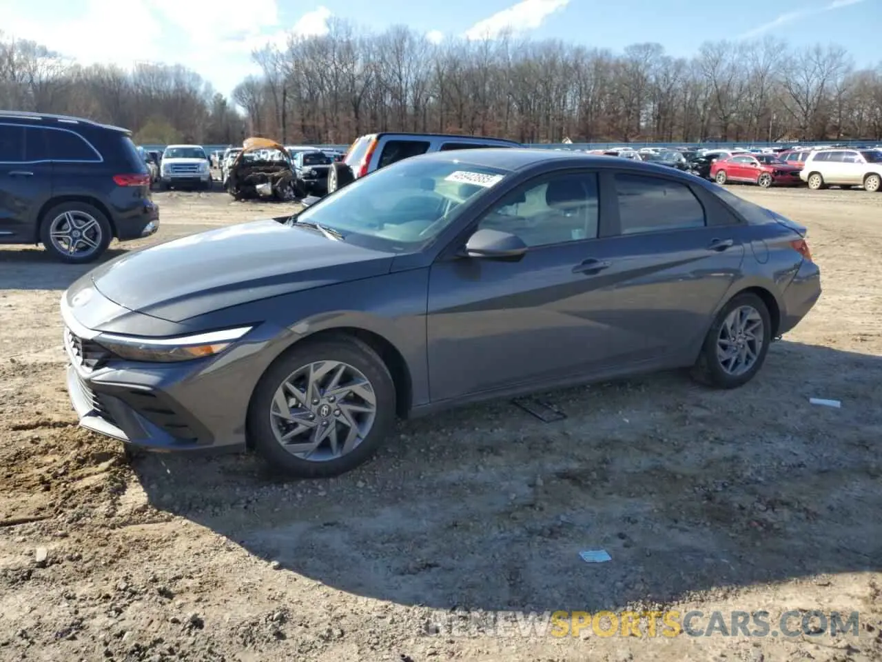 1 Фотография поврежденного автомобиля KMHLM4DG3RU817352 HYUNDAI ELANTRA 2024