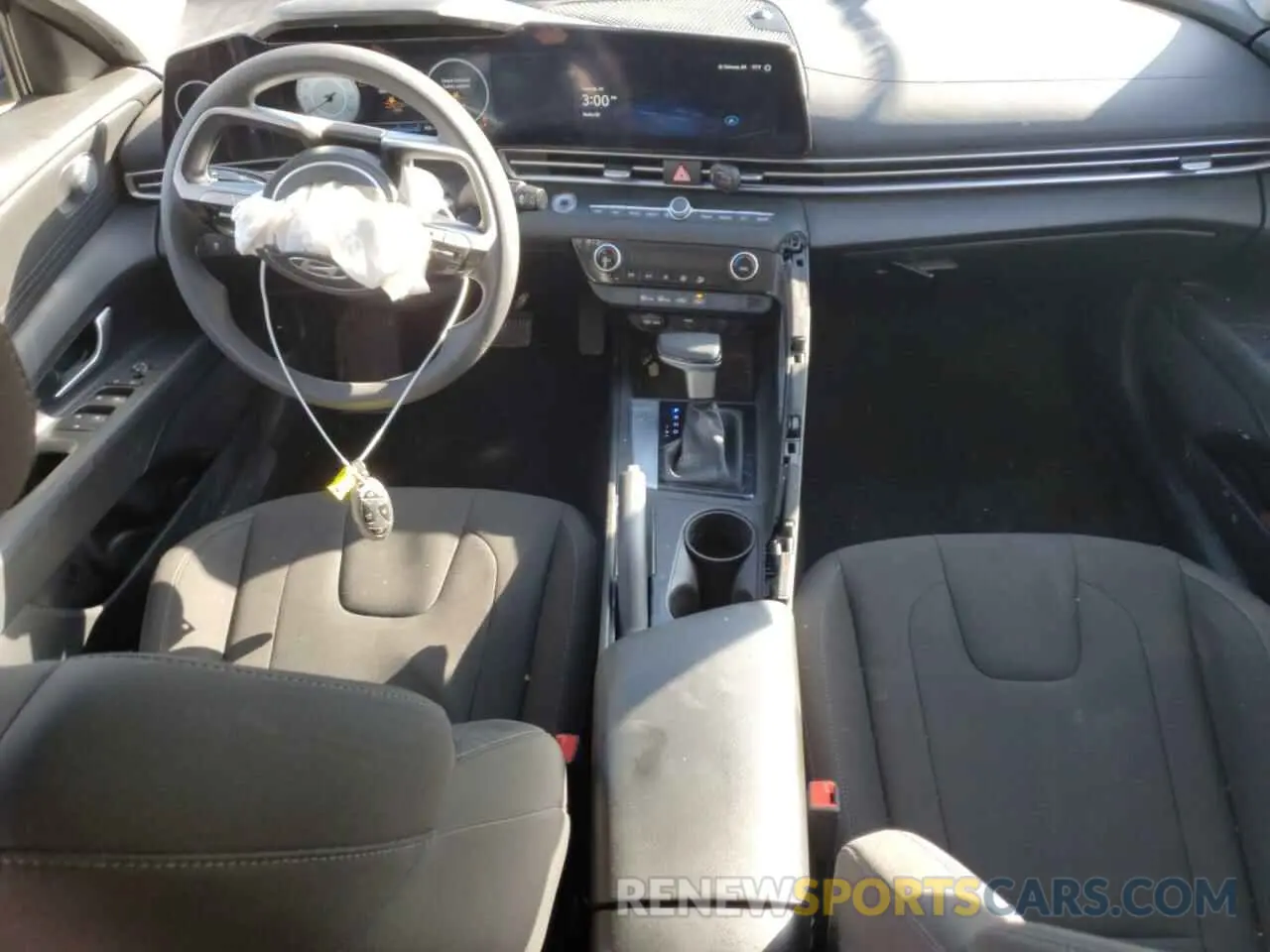 8 Фотография поврежденного автомобиля KMHLM4DG3RU817352 HYUNDAI ELANTRA 2024