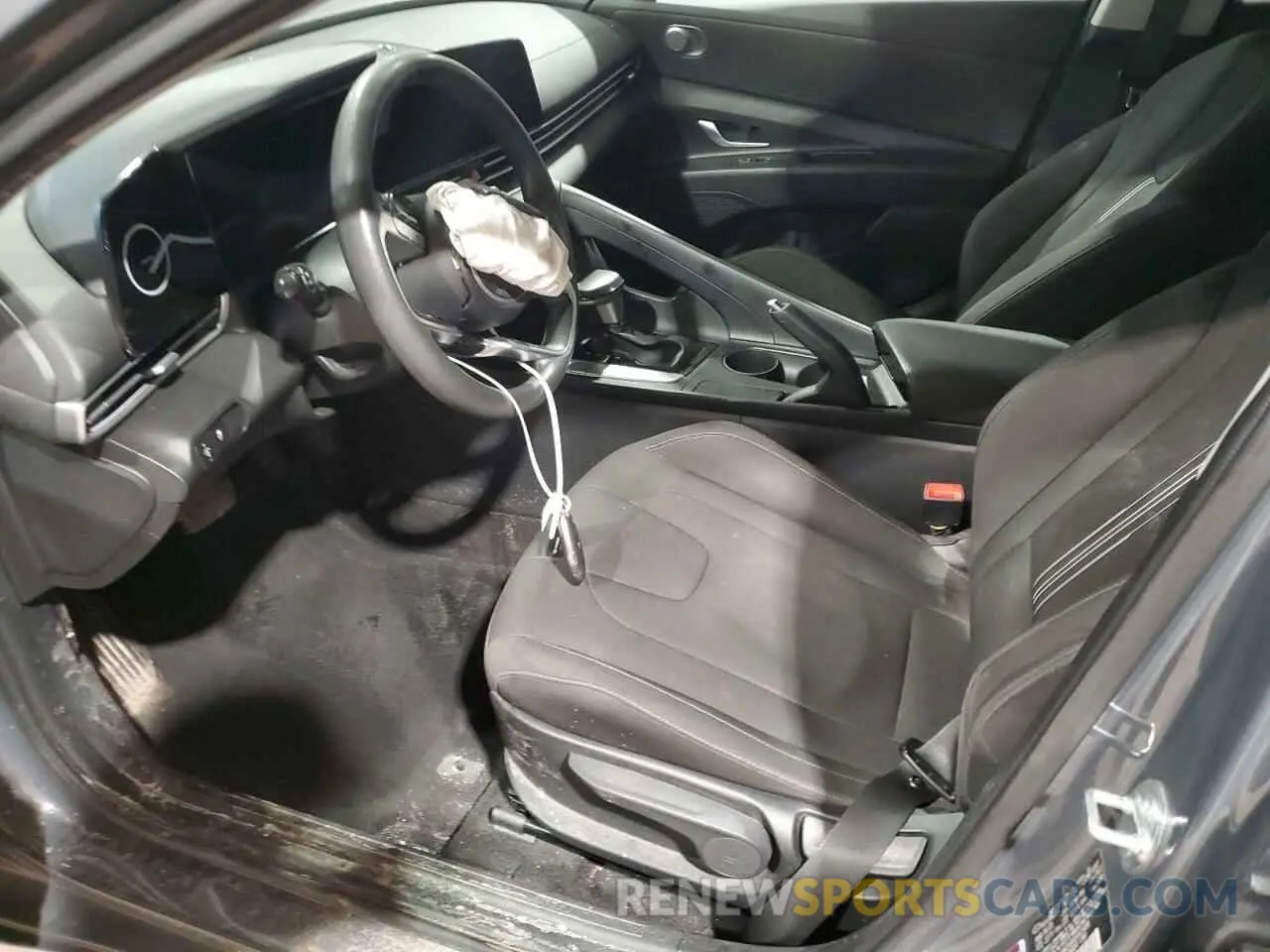 7 Фотография поврежденного автомобиля KMHLM4DG4RU641458 HYUNDAI ELANTRA 2024
