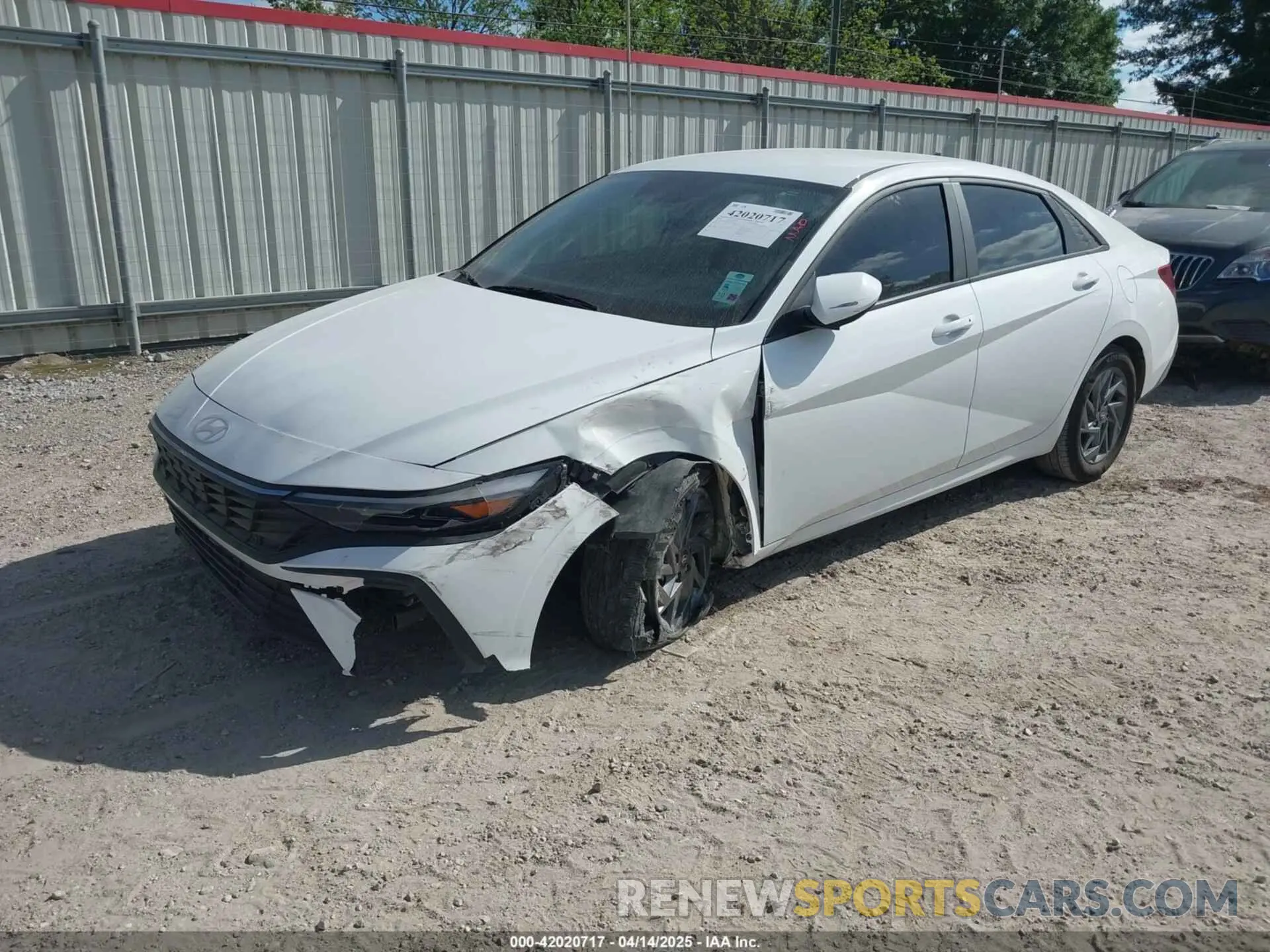 2 Фотография поврежденного автомобиля KMHLM4DG4RU642352 HYUNDAI ELANTRA 2024