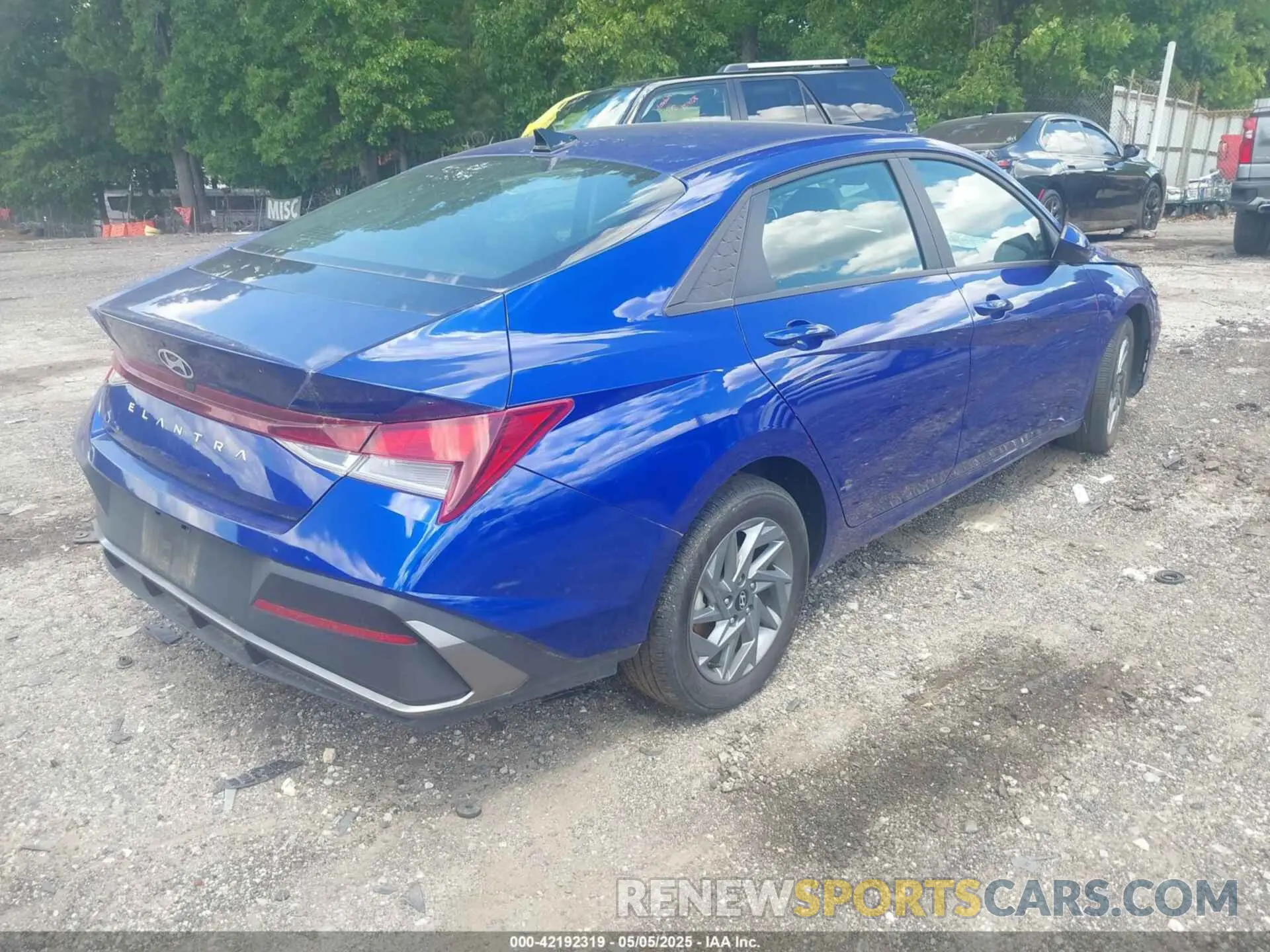 4 Фотография поврежденного автомобиля KMHLM4DG4RU650273 HYUNDAI ELANTRA 2024