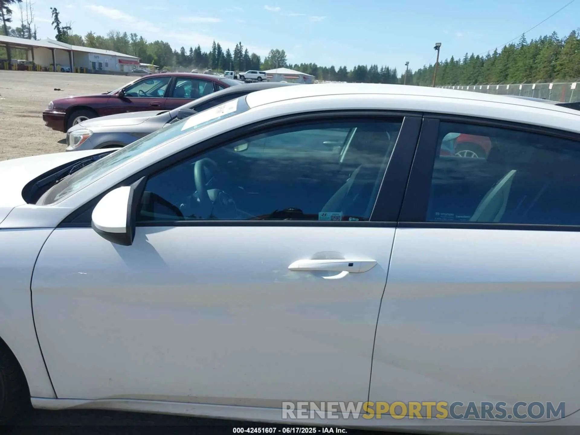 15 Фотография поврежденного автомобиля KMHLM4DG4RU694158 HYUNDAI ELANTRA 2024