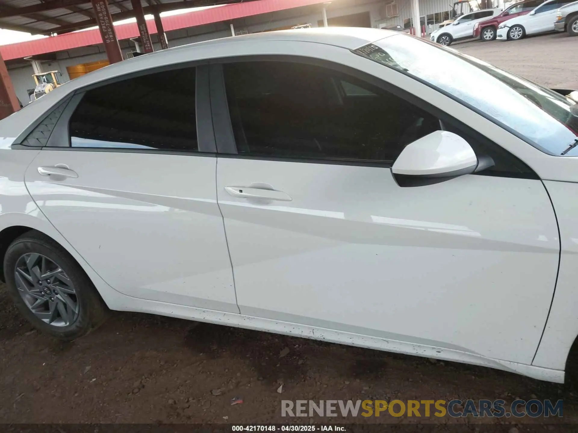 13 Фотография поврежденного автомобиля KMHLM4DG4RU779100 HYUNDAI ELANTRA 2024