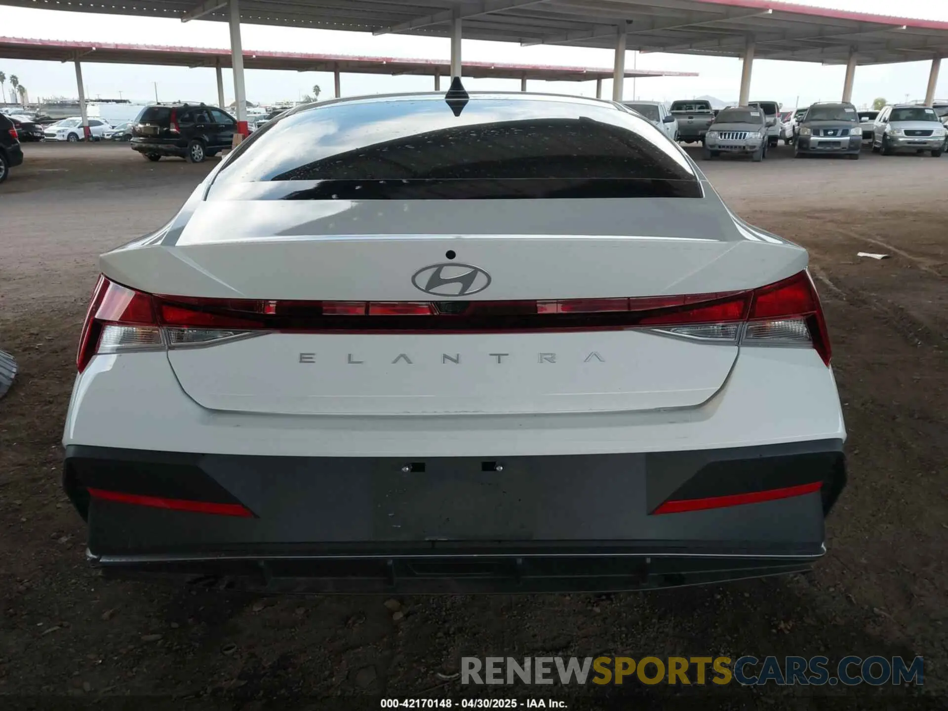 16 Фотография поврежденного автомобиля KMHLM4DG4RU779100 HYUNDAI ELANTRA 2024