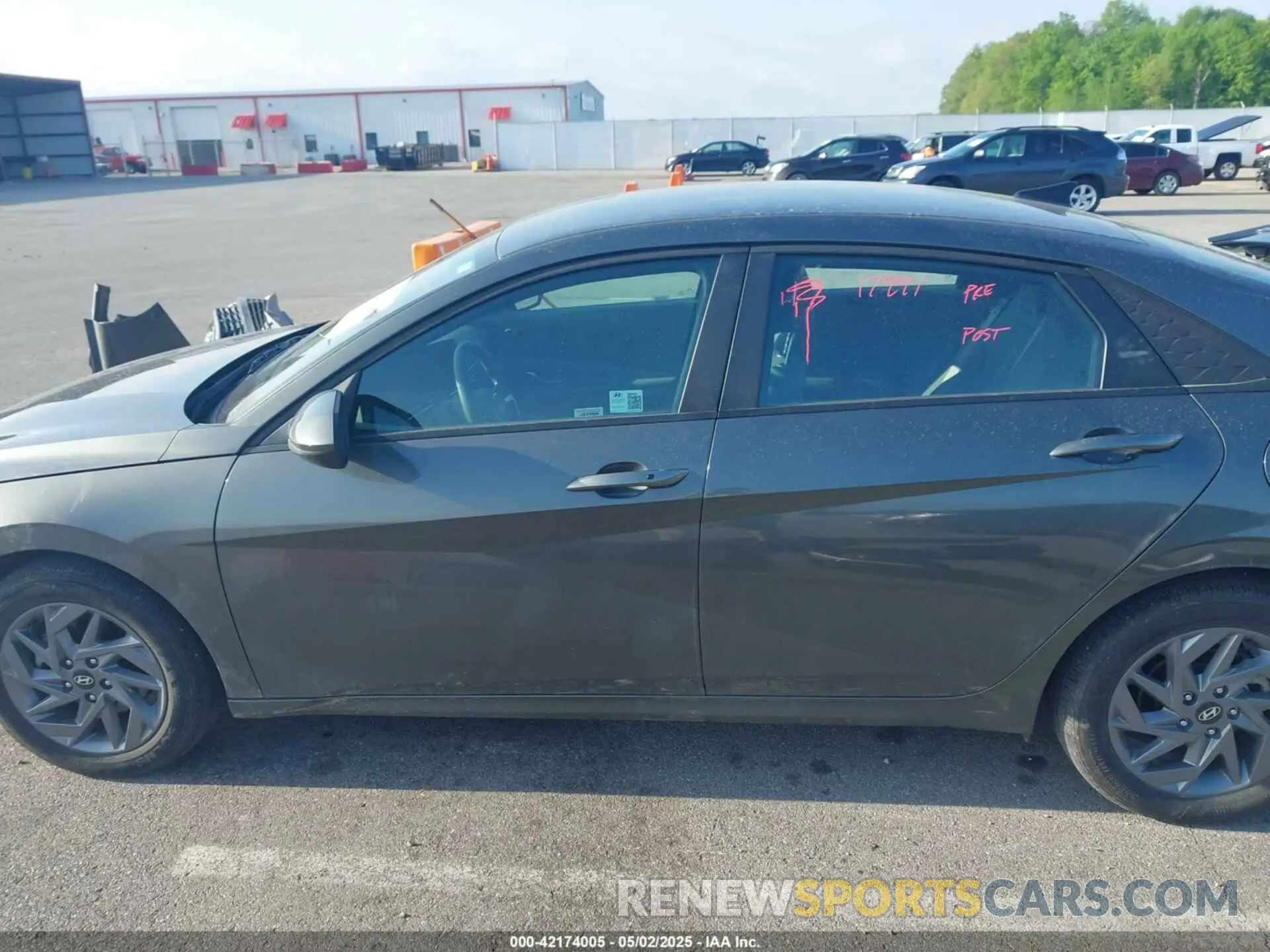 15 Photograph of a damaged car KMHLM4DG4RU785057 HYUNDAI ELANTRA 2024