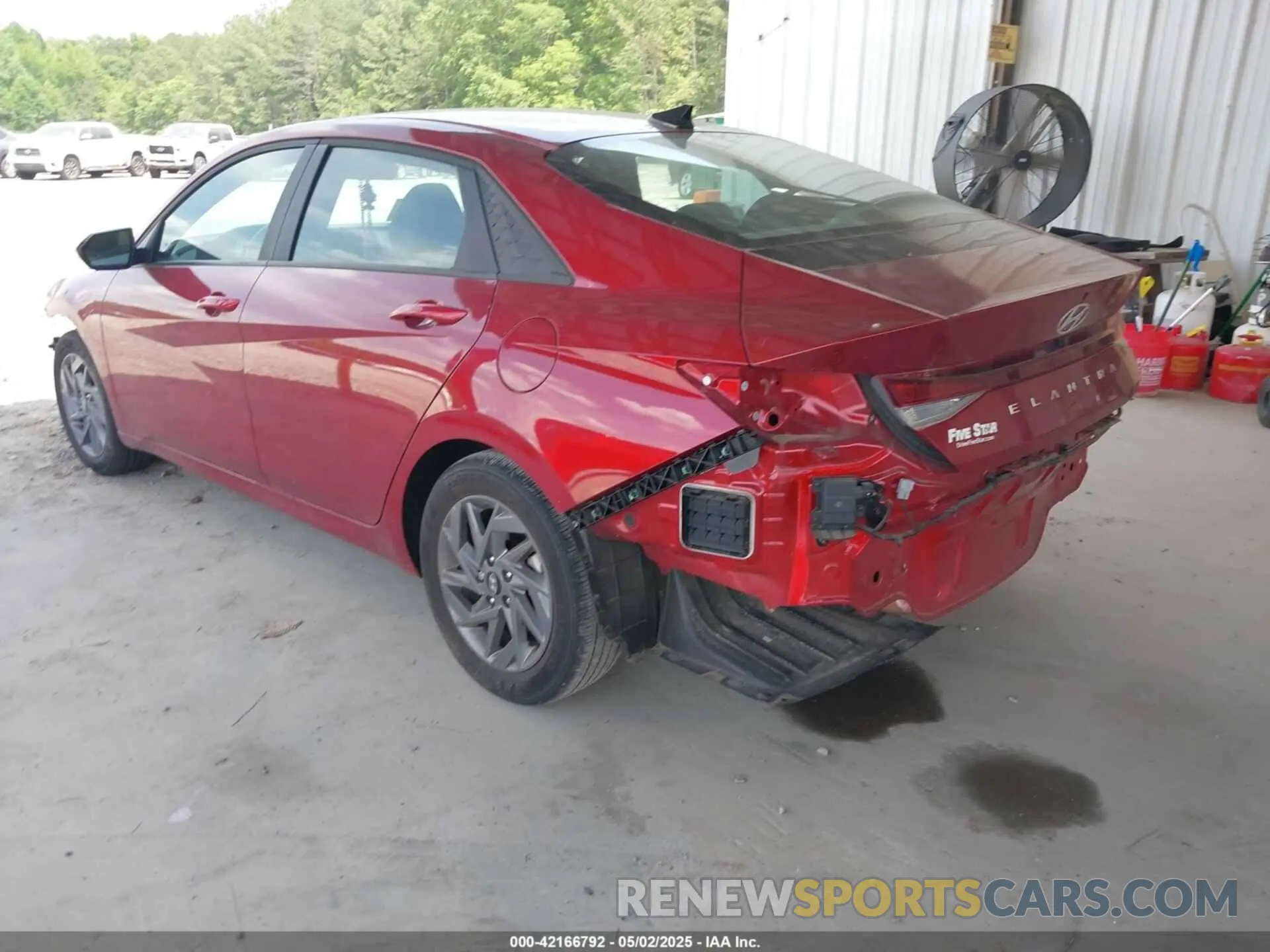 3 Photograph of a damaged car KMHLM4DG4RU798584 HYUNDAI ELANTRA 2024