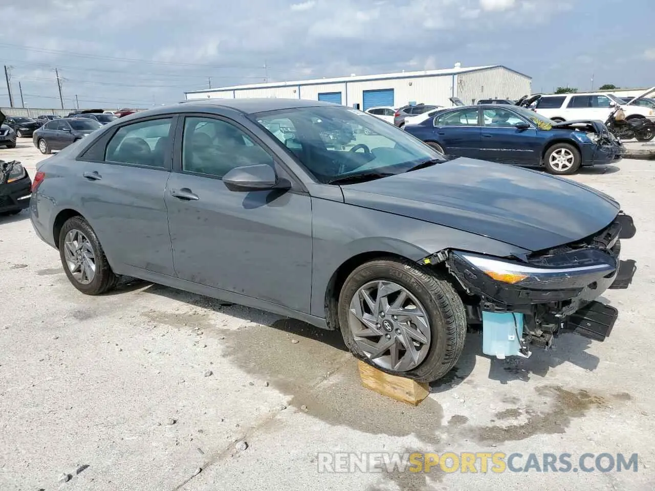 4 Фотография поврежденного автомобиля KMHLM4DG4RU828828 HYUNDAI ELANTRA 2024