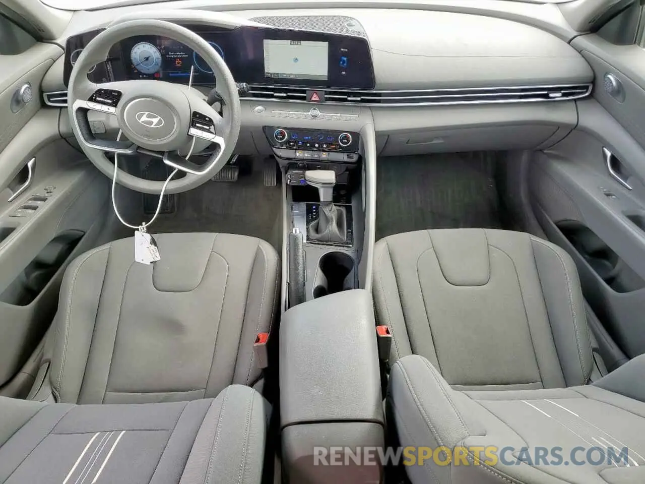 8 Фотография поврежденного автомобиля KMHLM4DG4RU828828 HYUNDAI ELANTRA 2024
