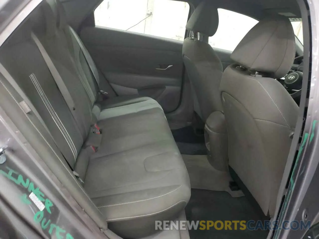 10 Фотография поврежденного автомобиля KMHLM4DG4RU833690 HYUNDAI ELANTRA 2024