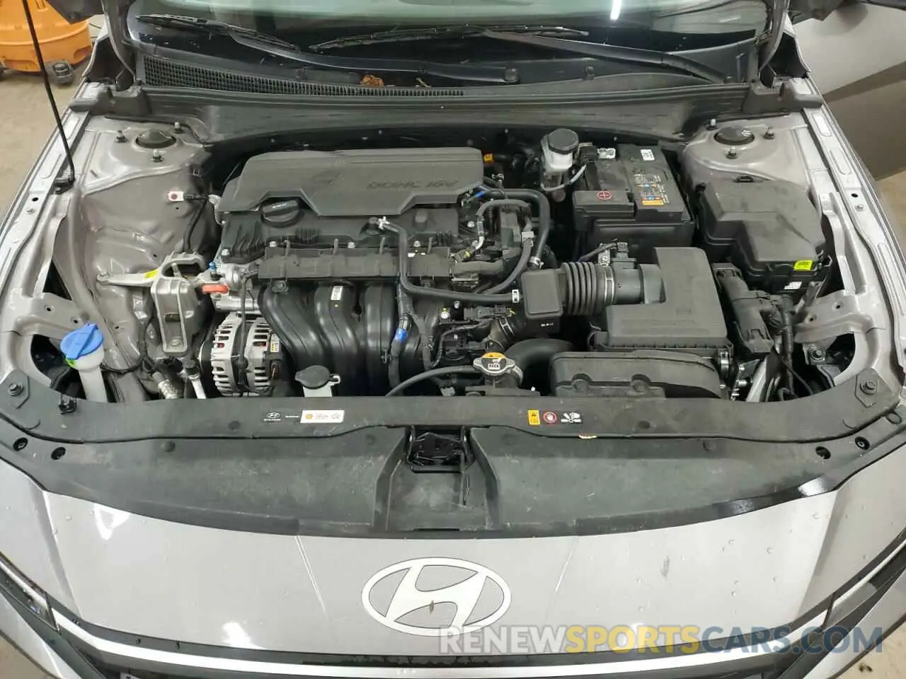 11 Фотография поврежденного автомобиля KMHLM4DG4RU833690 HYUNDAI ELANTRA 2024