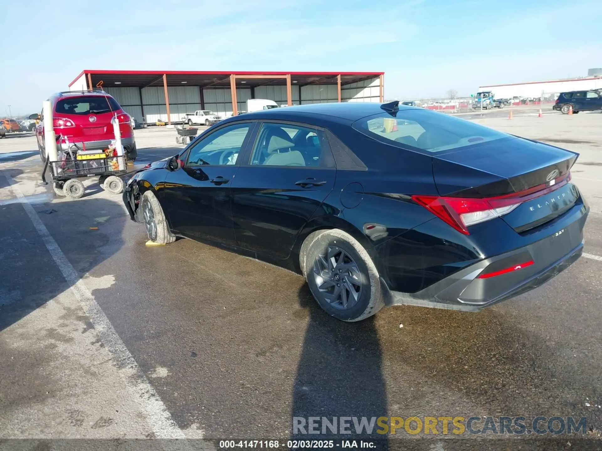 3 Фотография поврежденного автомобиля KMHLM4DG4RU852319 HYUNDAI ELANTRA 2024
