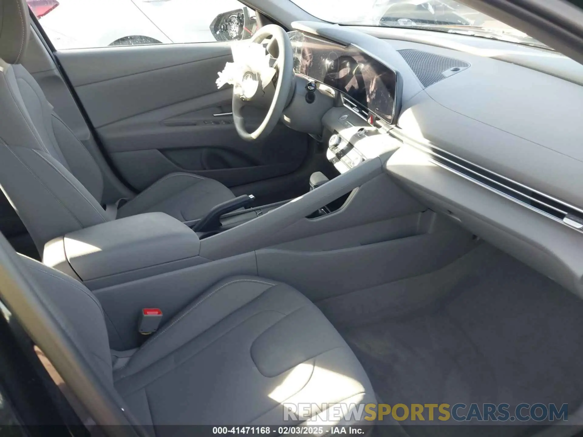 5 Фотография поврежденного автомобиля KMHLM4DG4RU852319 HYUNDAI ELANTRA 2024