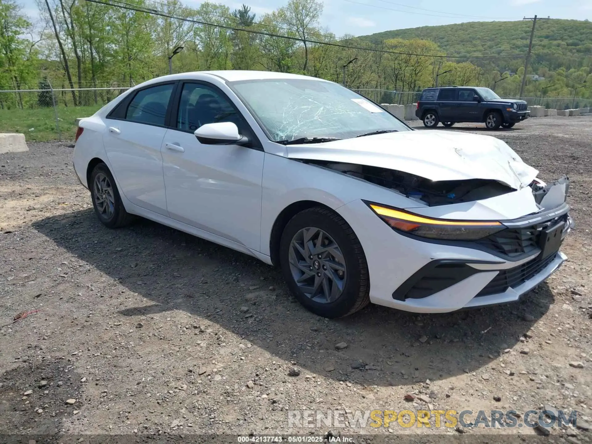 1 Photograph of a damaged car KMHLM4DG5RU641629 HYUNDAI ELANTRA 2024