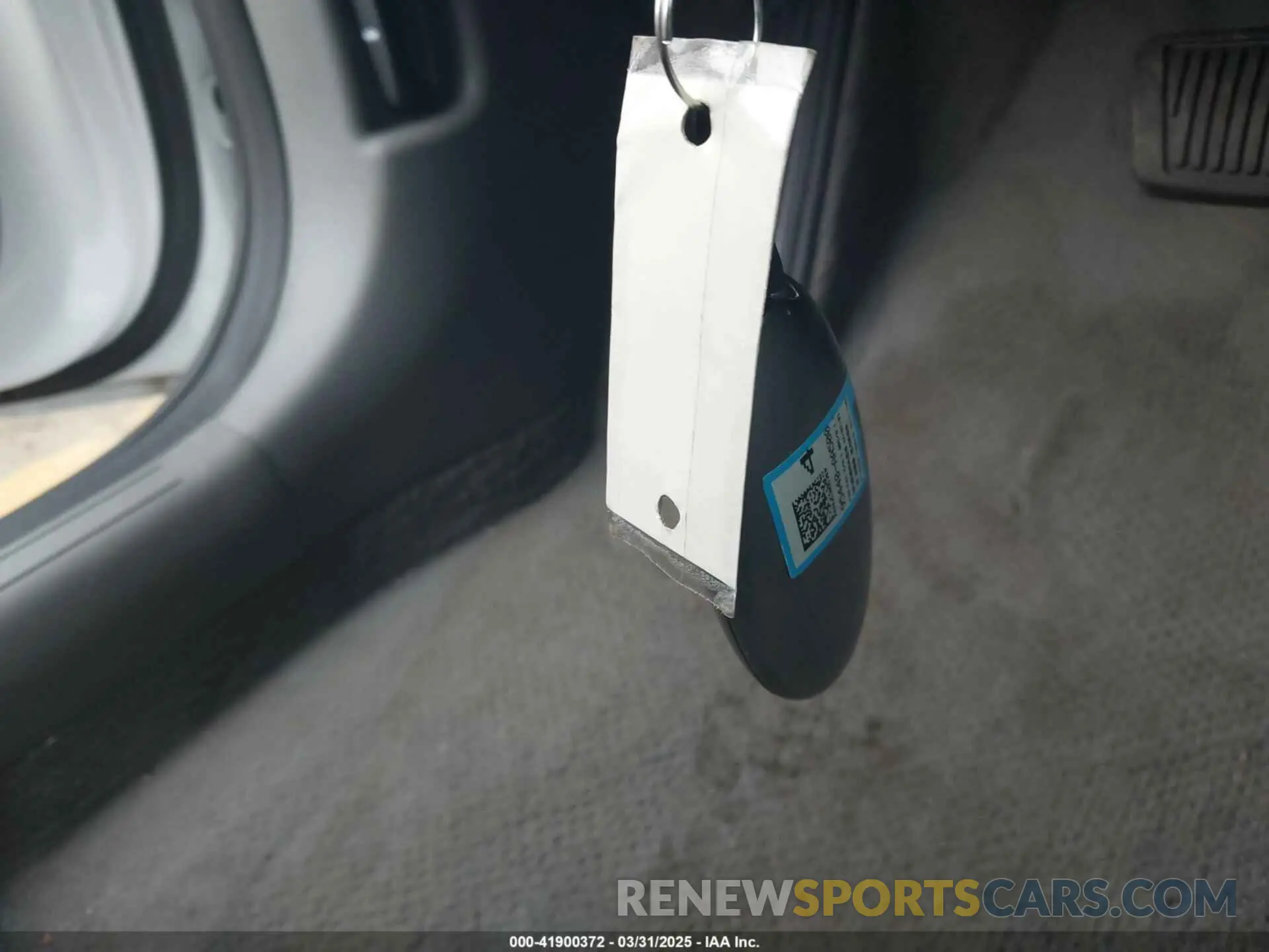 11 Photograph of a damaged car KMHLM4DG5RU750186 HYUNDAI ELANTRA 2024