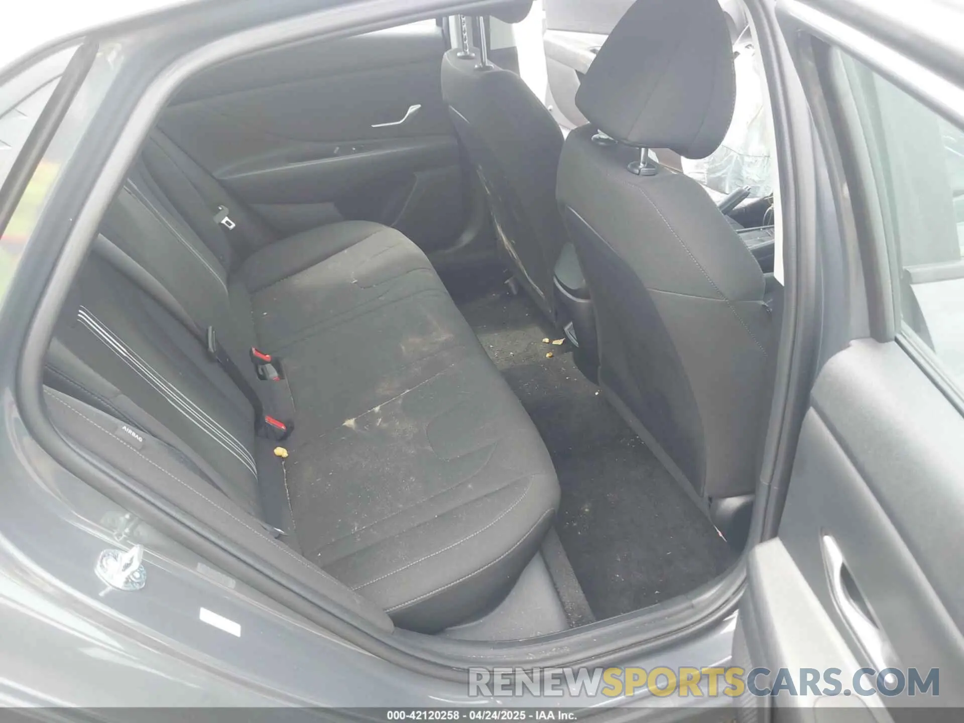 8 Фотография поврежденного автомобиля KMHLM4DG5RU843919 HYUNDAI ELANTRA 2024