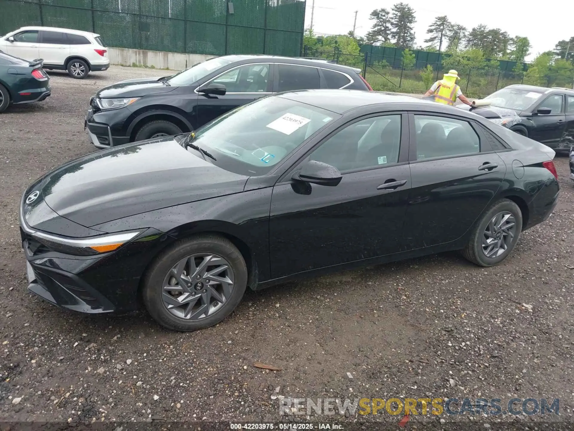 13 Фотография поврежденного автомобиля KMHLM4DG6RU653322 HYUNDAI ELANTRA 2024