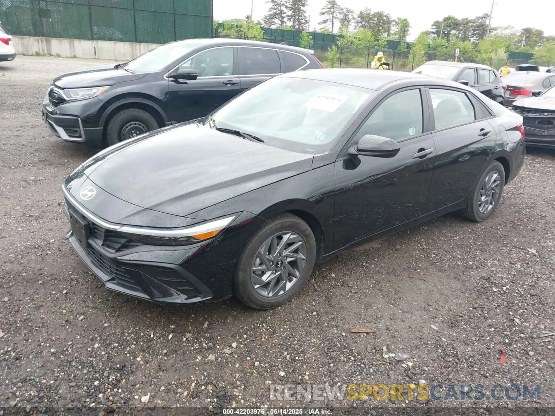 2 Фотография поврежденного автомобиля KMHLM4DG6RU653322 HYUNDAI ELANTRA 2024