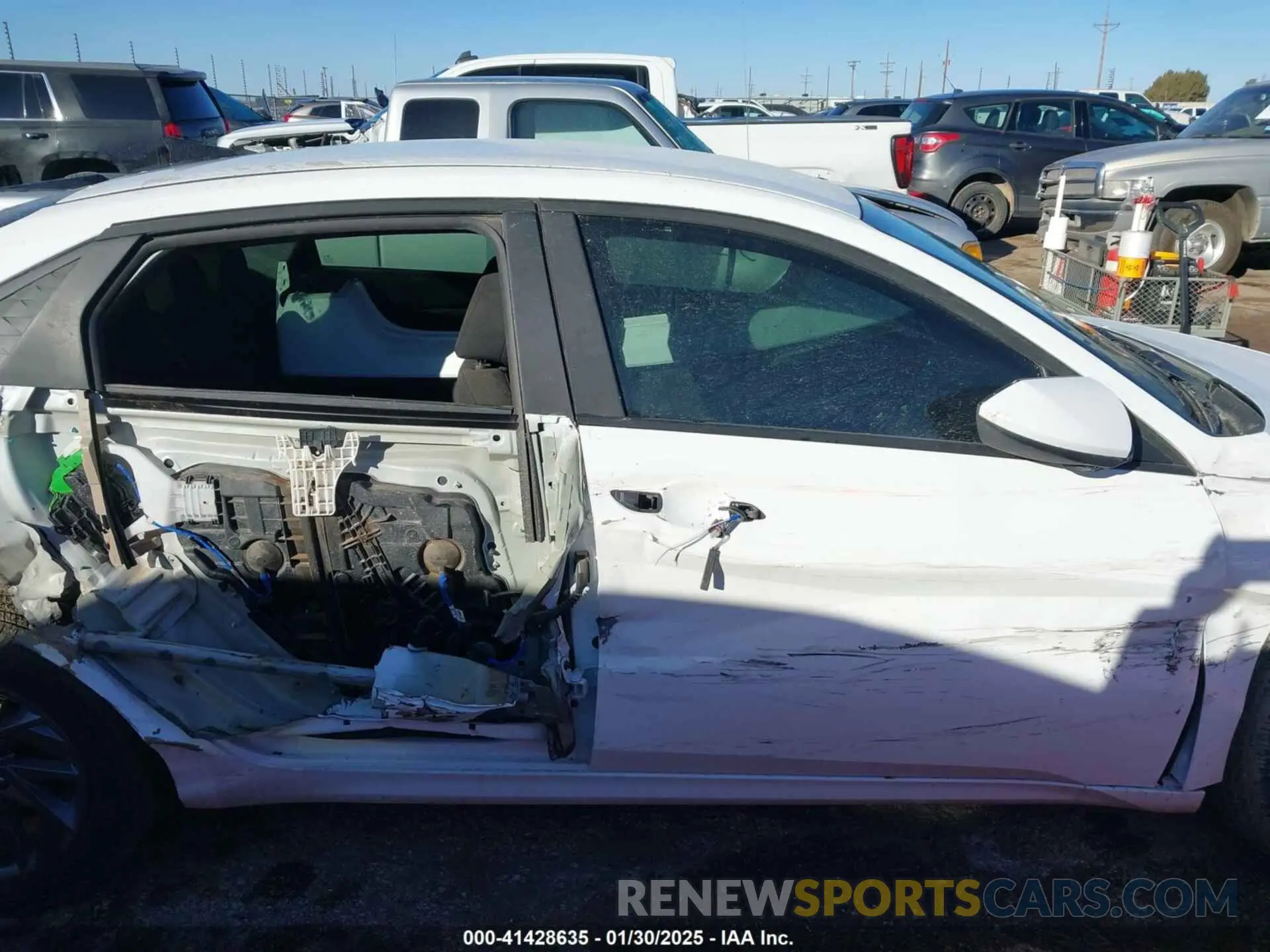 14 Фотография поврежденного автомобиля KMHLM4DG6RU791457 HYUNDAI ELANTRA 2024