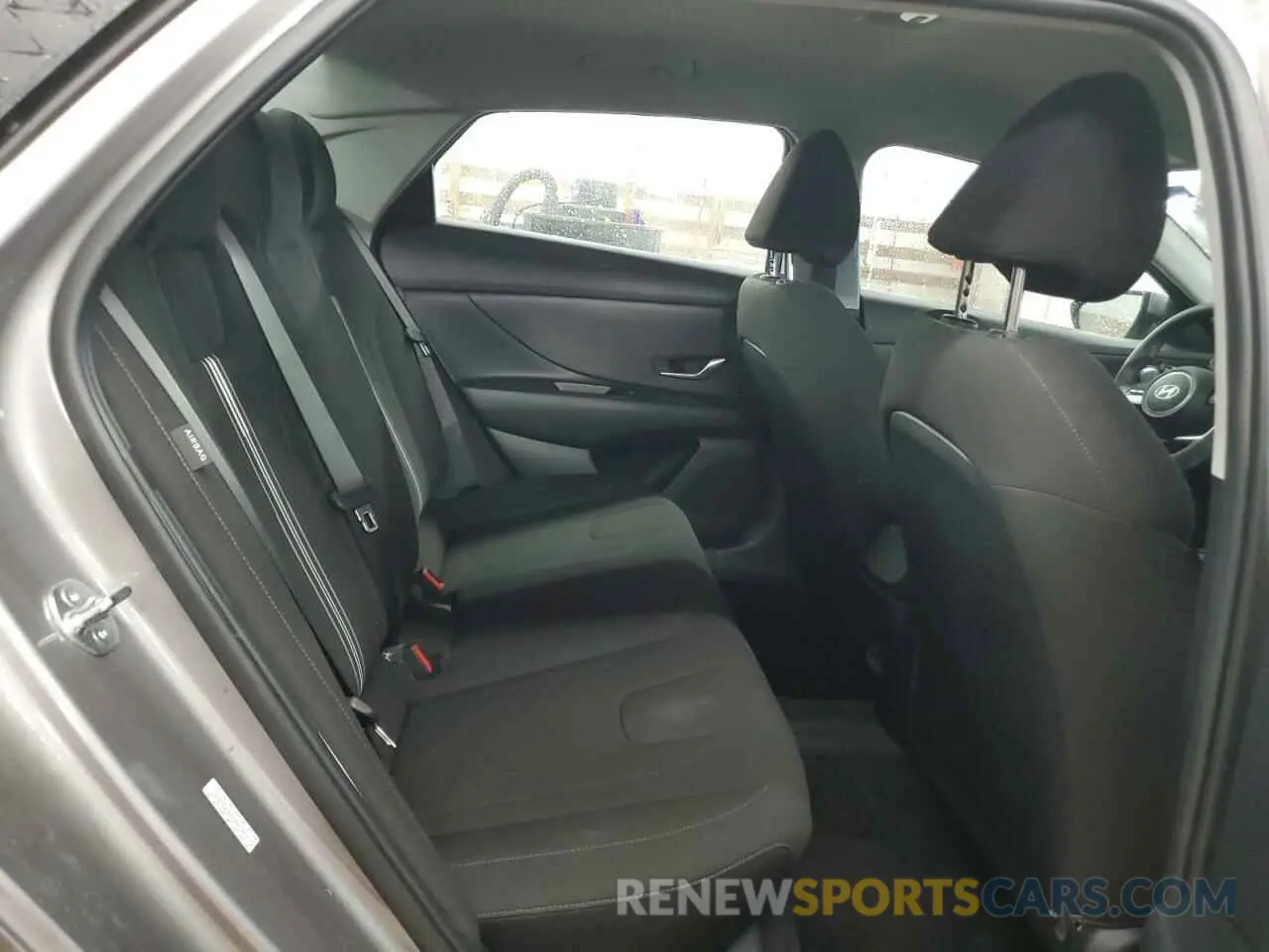 10 Фотография поврежденного автомобиля KMHLM4DG6RU821833 HYUNDAI ELANTRA 2024