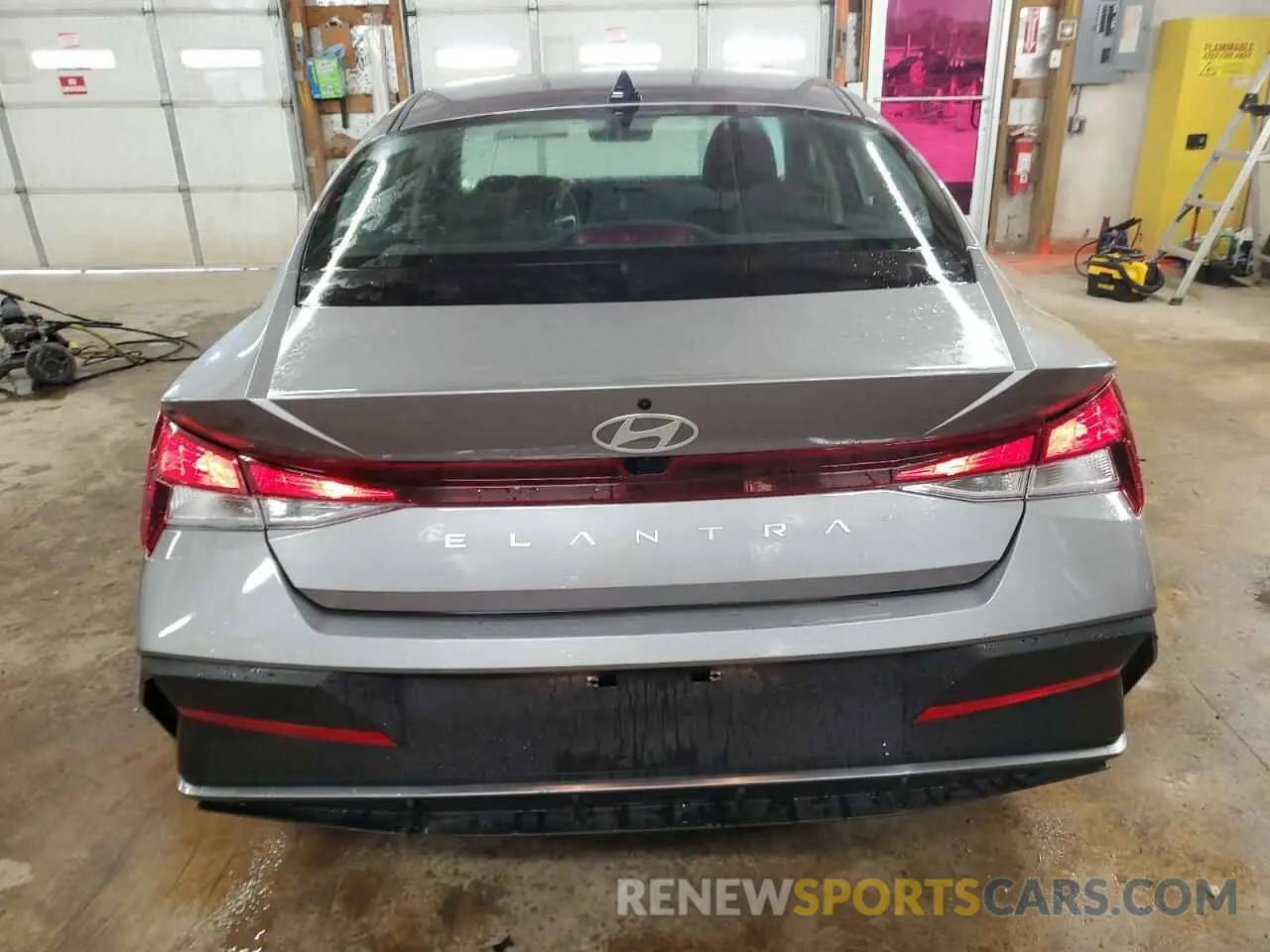 6 Фотография поврежденного автомобиля KMHLM4DG6RU821833 HYUNDAI ELANTRA 2024