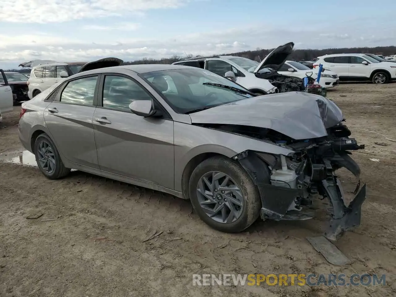 4 Фотография поврежденного автомобиля KMHLM4DG7RU665527 HYUNDAI ELANTRA 2024