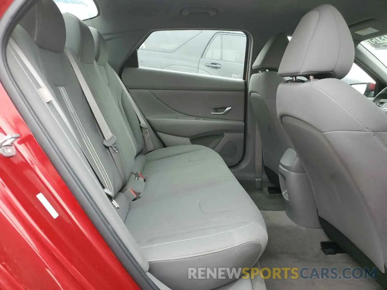 10 Фотография поврежденного автомобиля KMHLM4DG7RU675118 HYUNDAI ELANTRA 2024