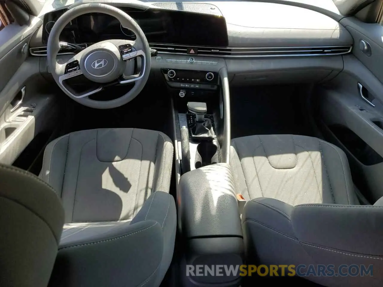 8 Photograph of a damaged car KMHLM4DG7RU703709 HYUNDAI ELANTRA 2024