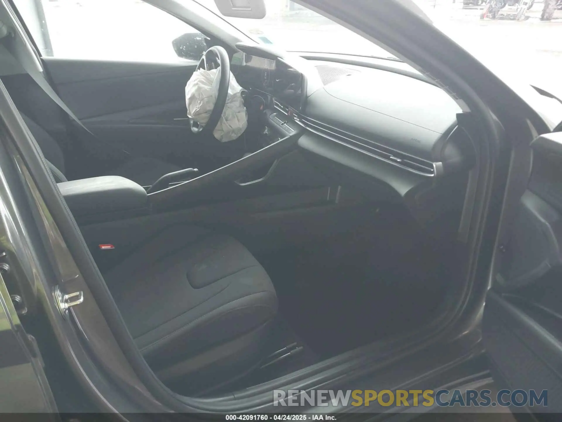5 Photograph of a damaged car KMHLM4DG7RU751078 HYUNDAI ELANTRA 2024