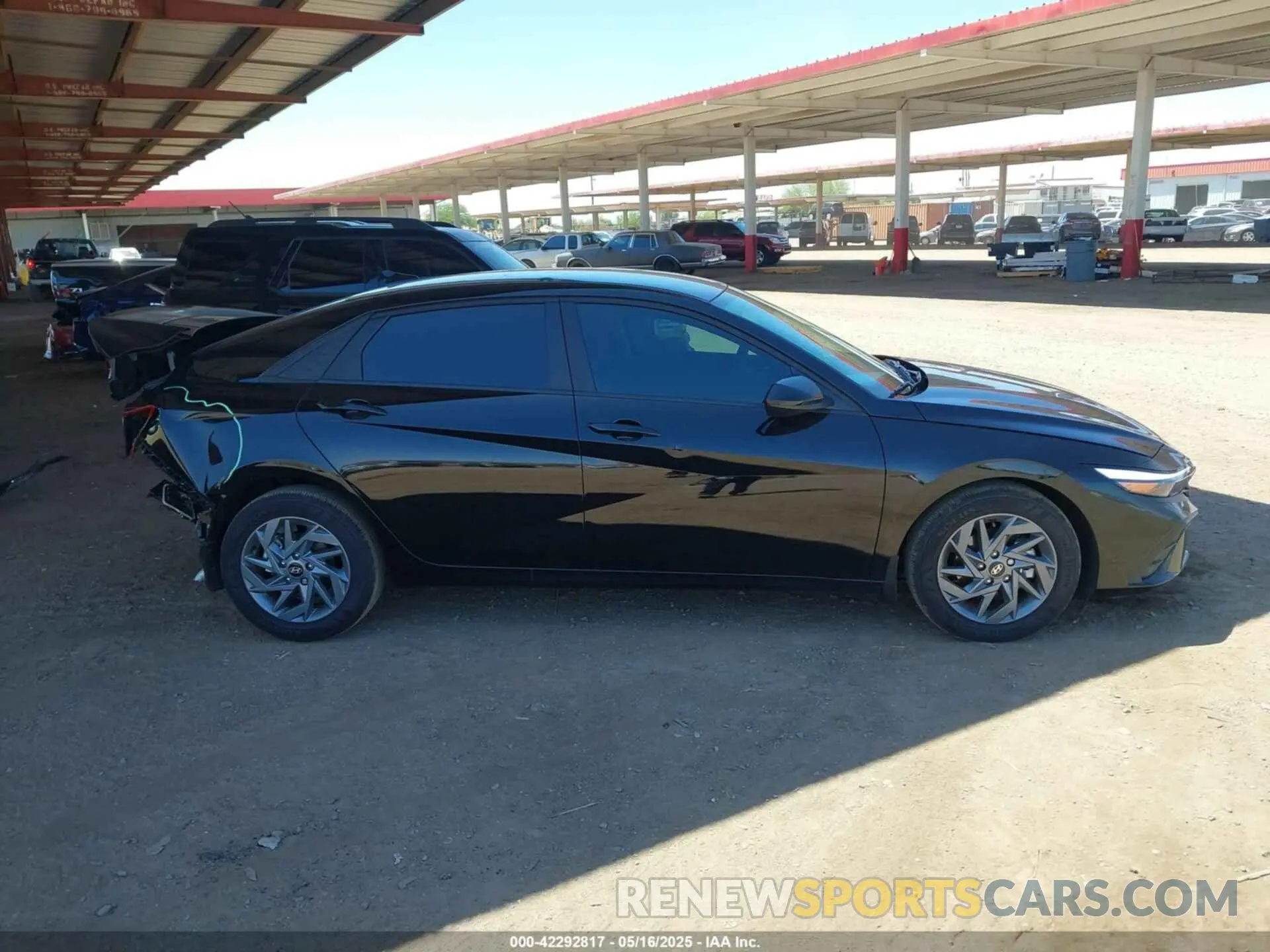 13 Photograph of a damaged car KMHLM4DG7RU805561 HYUNDAI ELANTRA 2024