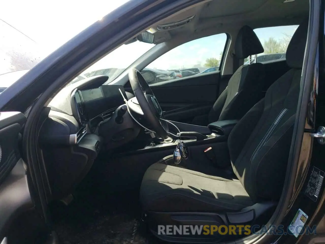 7 Photograph of a damaged car KMHLM4DG8RU649160 HYUNDAI ELANTRA 2024