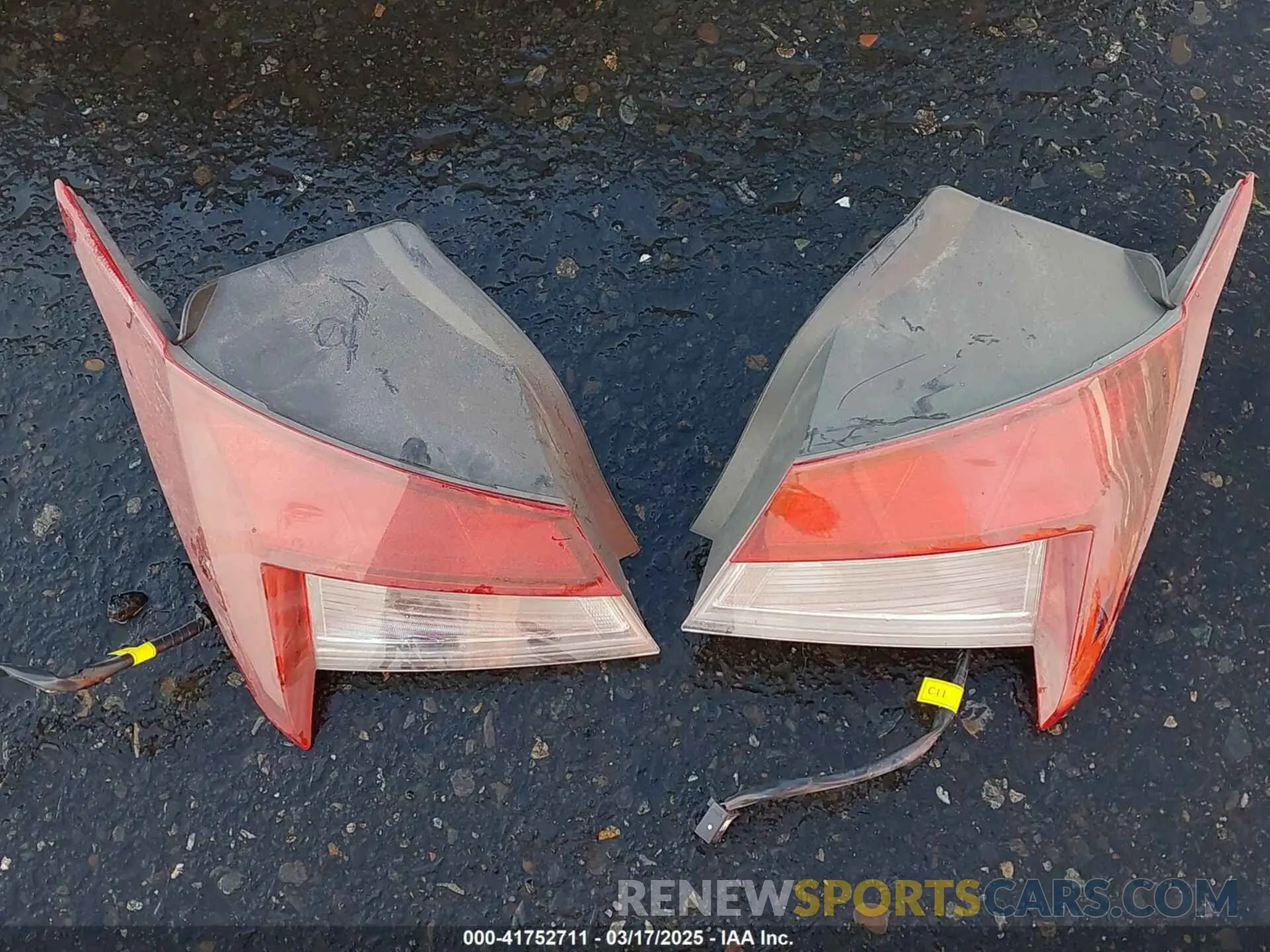 18 Photograph of a damaged car KMHLM4DG8RU654892 HYUNDAI ELANTRA 2024