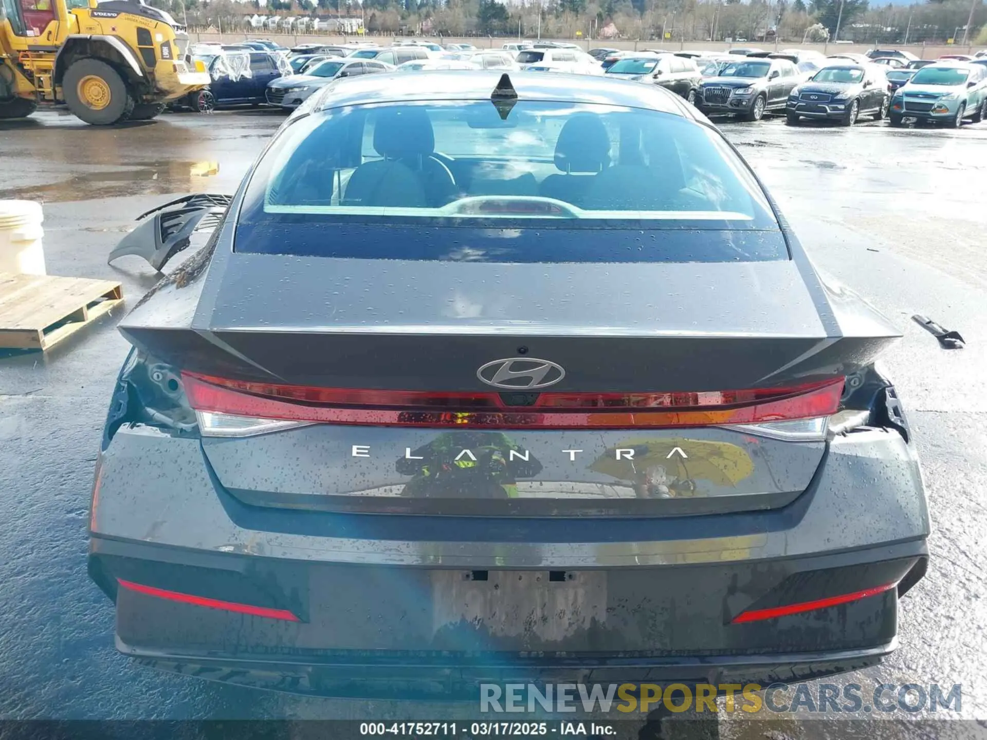 19 Photograph of a damaged car KMHLM4DG8RU654892 HYUNDAI ELANTRA 2024