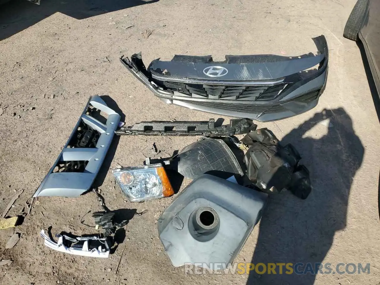 12 Photograph of a damaged car KMHLM4DG8RU662930 HYUNDAI ELANTRA 2024